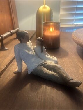 Willow Tree Father and Daughter Sculpture - White & Brown